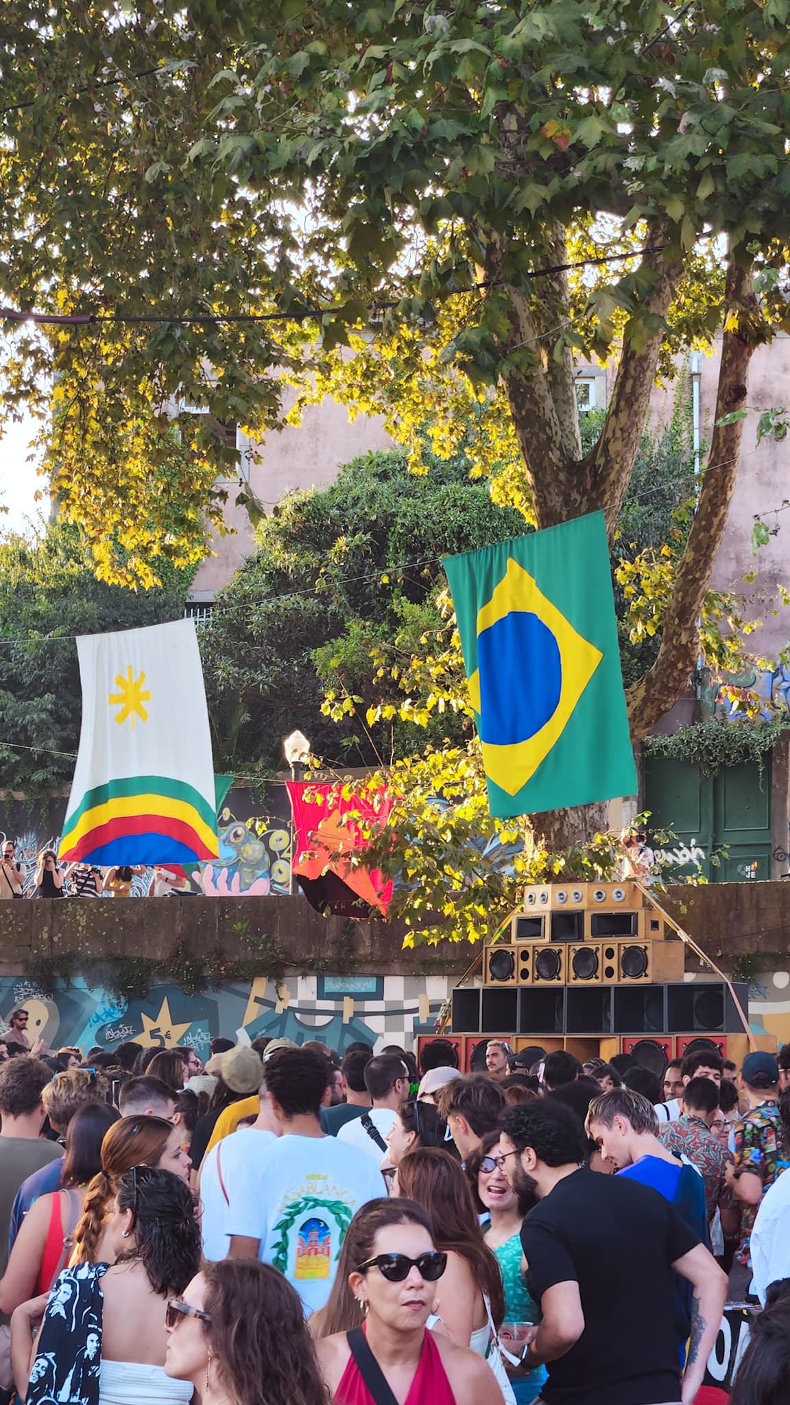 Maracujália by Porto, Portugal